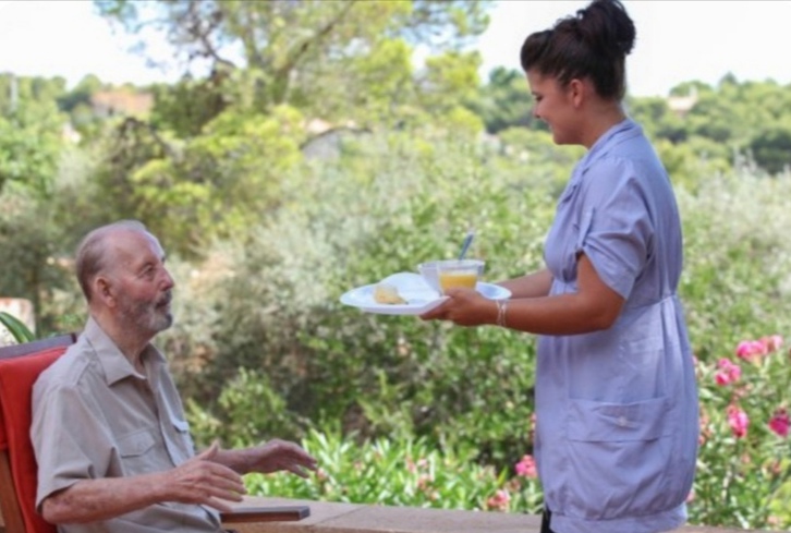 Badante diurna part-time al mattinp Badante diurna part-time al mattinp