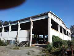 Vendo come privato 2 bellissimi capannoni industriali cadauno 1200 mq + tettoia antisismica 400 mq 