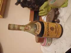 Bottiglia cognac ancora sigillata