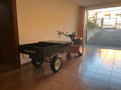 Vendesi carrettino mai usato
