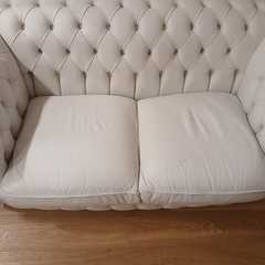 Manifattura Italiana Divani:modello tipo Chesterfield in pelle(Made in Italy)nuovo €2.800,in otti