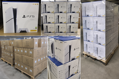 Nintendo Switch 2, Sony PS5 Slim, Sony PS5 Pro, iPhone 17, Samsung S26, iPhone 16 Pro, iPad, Apple 