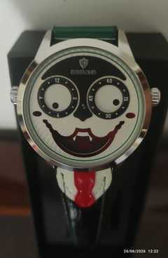 <br>Orologio a tema Joker / Clown <br>Il quadrante si ispira al celebre orologio di alta orolog
